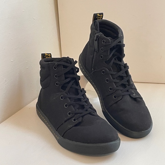 Dr Martens Rozarya II Black Canvas Boots Womens 7 Zip Grunge Streetwear Punk Y2K - Picture 1 of 12